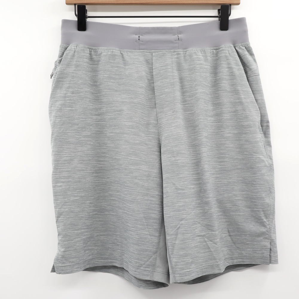 Lululemon Sz M THE Short Linerless 9" Inseam Heather Allover Light Cast Grey